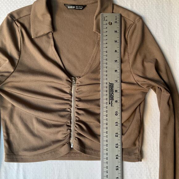 Shein Women’s V-neck Crop Cardigan Jacket size M (6 US), Solid Brown, Zip Front - Picture 4 of 9